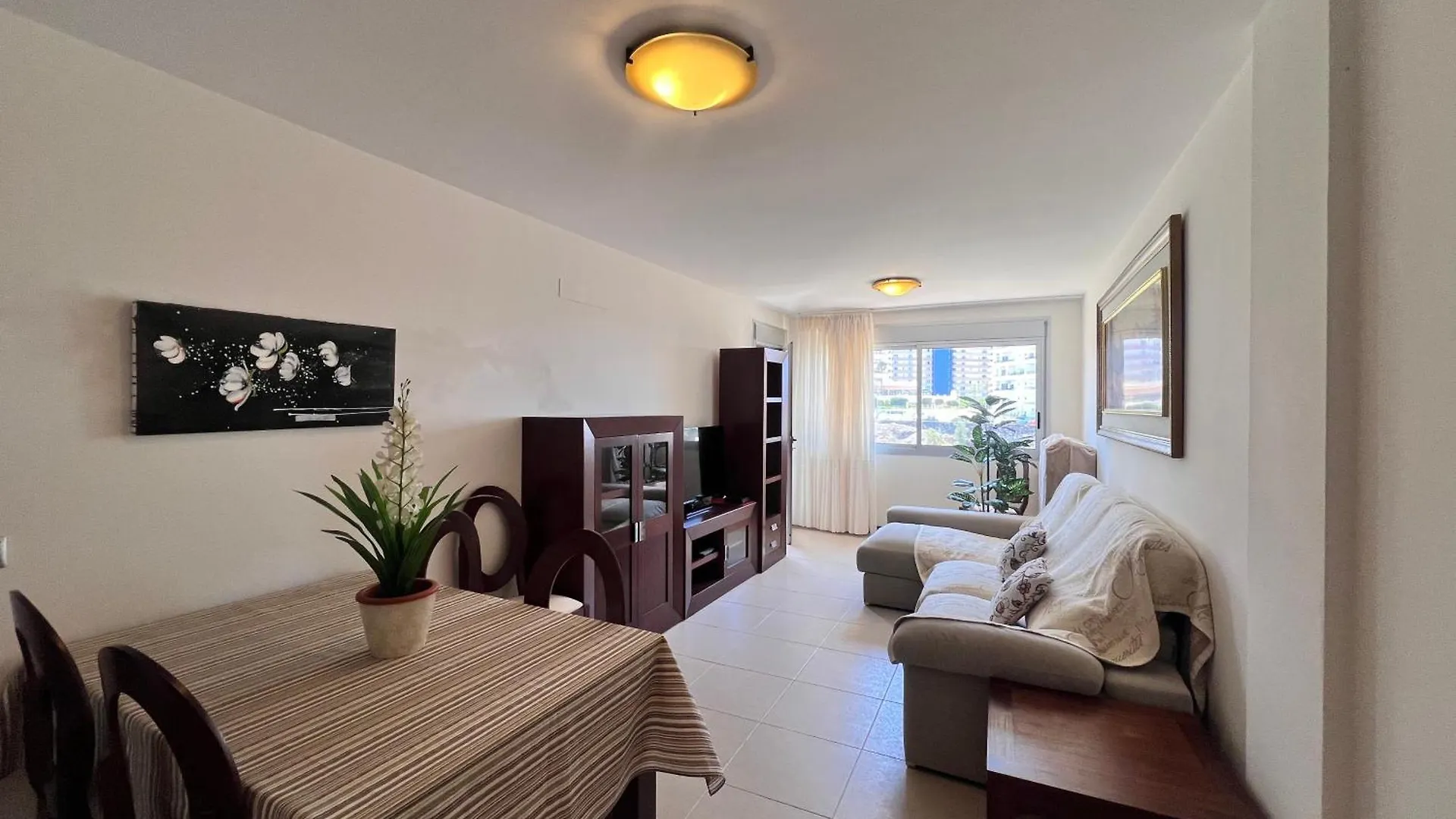 Paradise Sunset 100 Hardrock Apartment 아데제