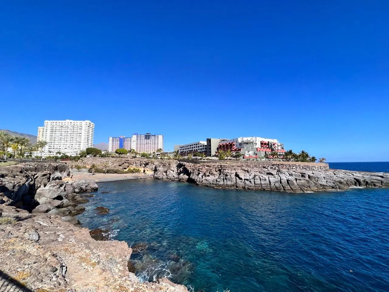 Paradise Sunset 100 Hardrock Apartment 아데제