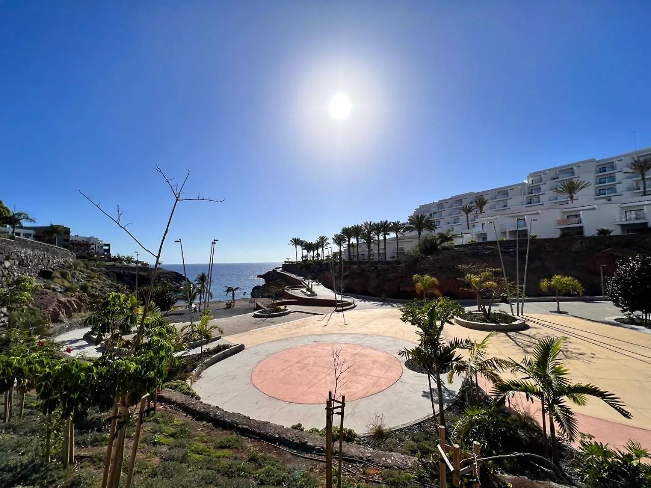 Paradise Sunset 100 Hardrock Apartment 아데제 0*,  스페인
