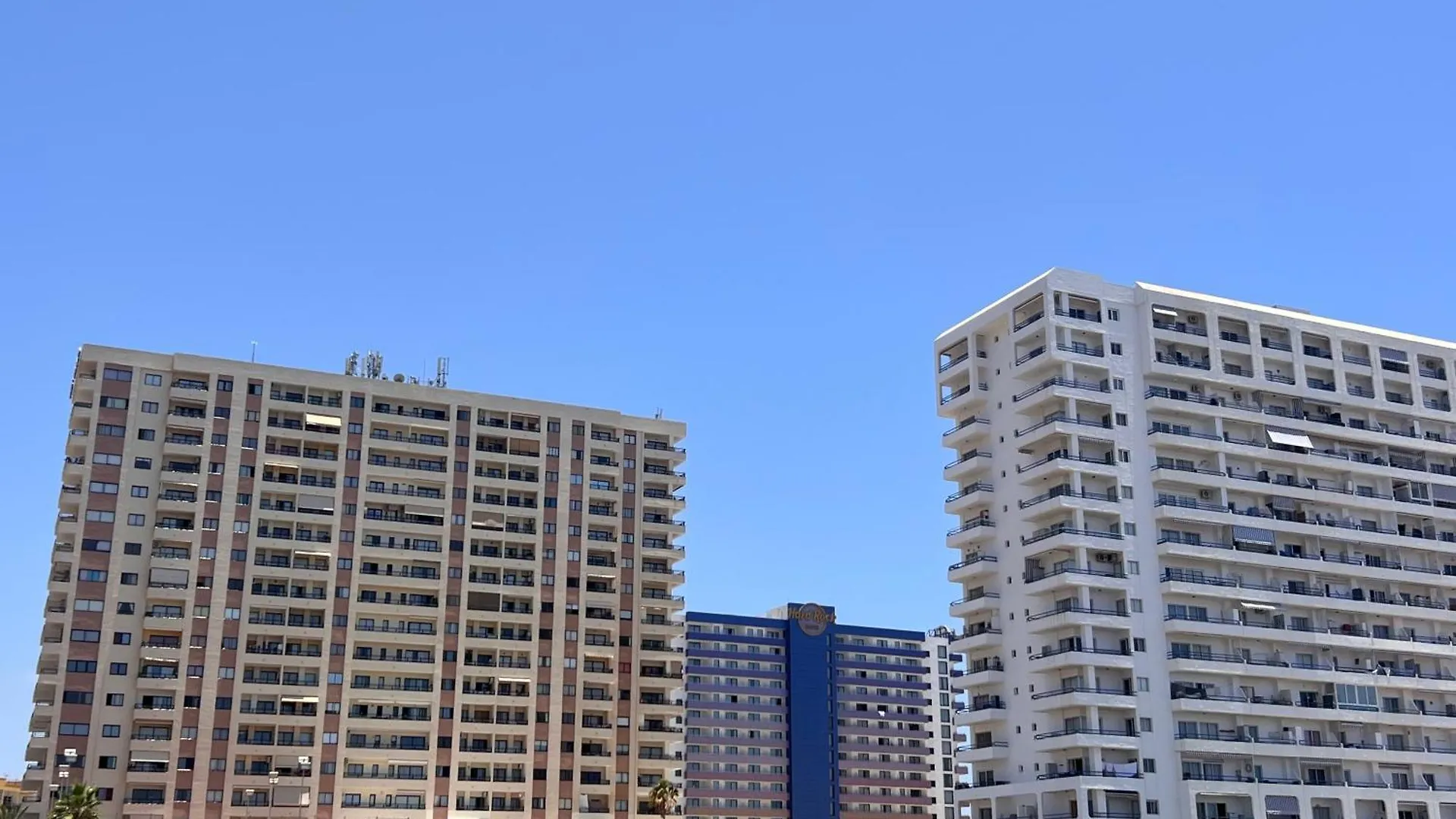 Paradise Sunset 100 Hardrock Apartment 아데제 스페인